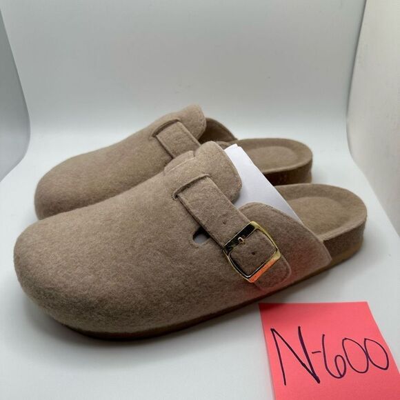 CUSHIONAIRE Women's Cork Footbed Clog 8.5 SAND - Picture 3 of 7